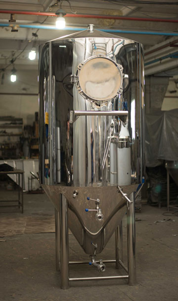 10hl fermenter with individual side hatch