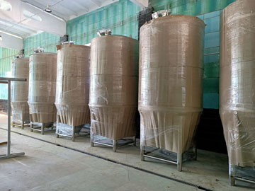 Packaged fermenters 40HL